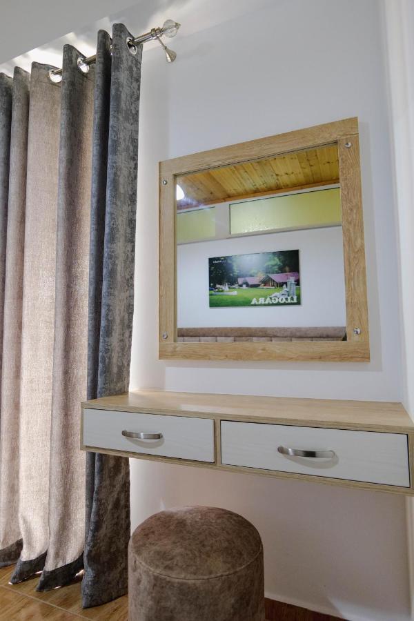 Osmani Rooms Saranda Kültér fotó