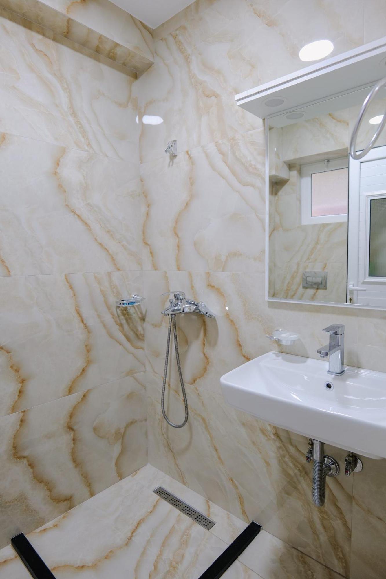 Osmani Rooms Saranda Kültér fotó